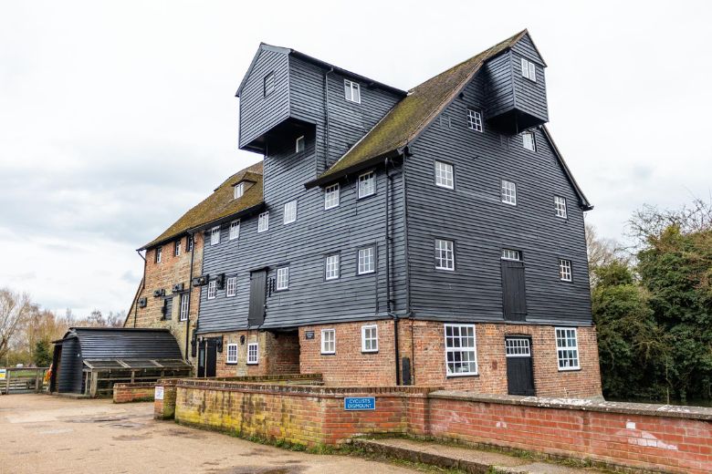 The Houghton Mill - walks around St Ives, Cambridgeshire