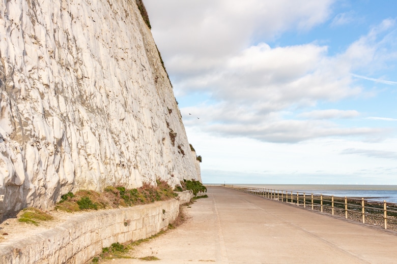 Ramsgate East Cliff Promenade towards Broadstairs - walk from Ramsgate to Margate